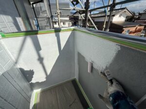 外壁塗装　下塗り