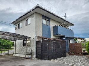 ツートン外壁