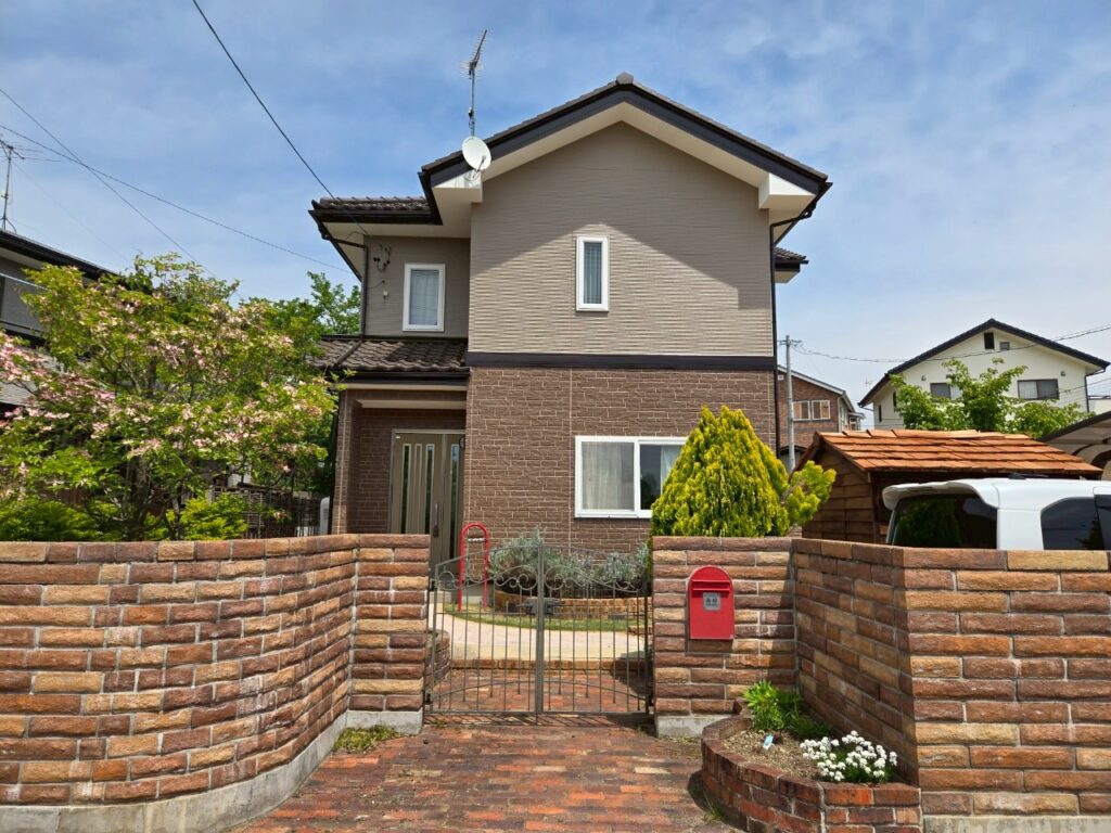 長野県北佐久郡御代田町 N様邸 外壁塗装（ダブルトーン）させて