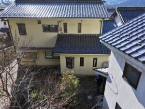 上田市モルタル外壁施工前