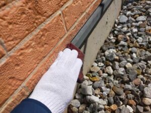 宮田村　鉄板サイディング　施工中　水切り