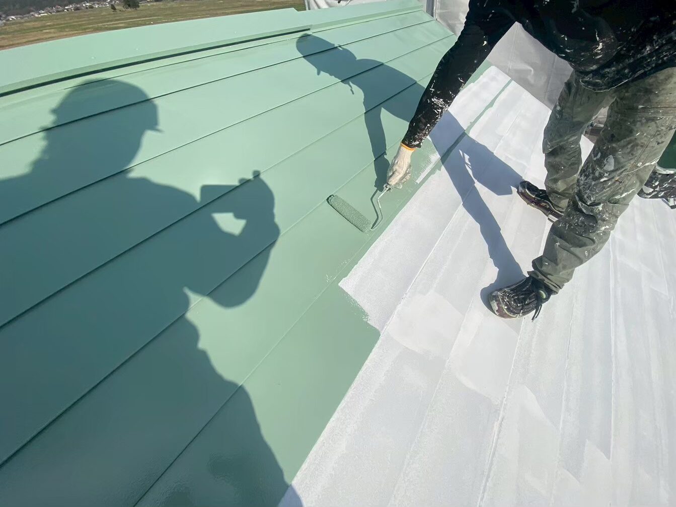 屋根塗装　施工中